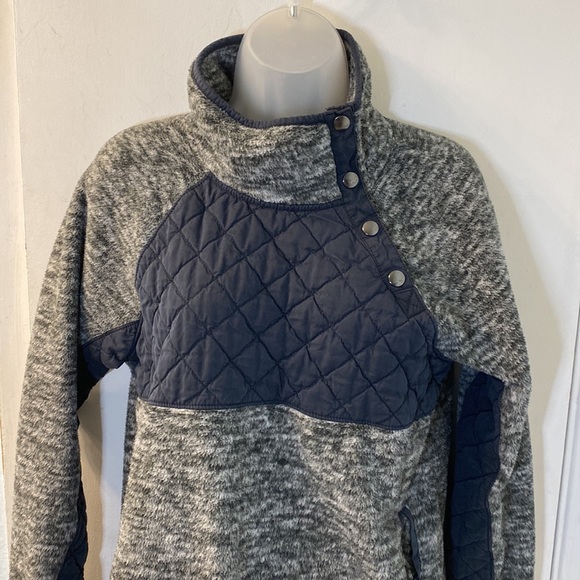 Abercrombie and Fitch Quilted Heathered Gray Black/Navy Pullover Fleece Size S - Picture 6 of 11